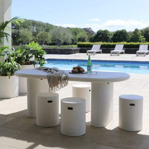 Solona Outdoor Concrete Table 200cm - White