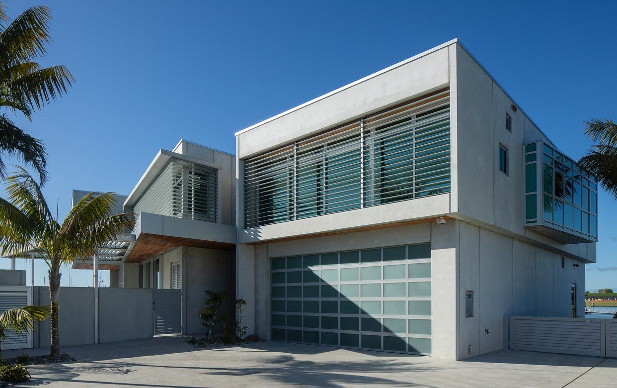 Marsden Cove Residence: a contemporary concrete residence