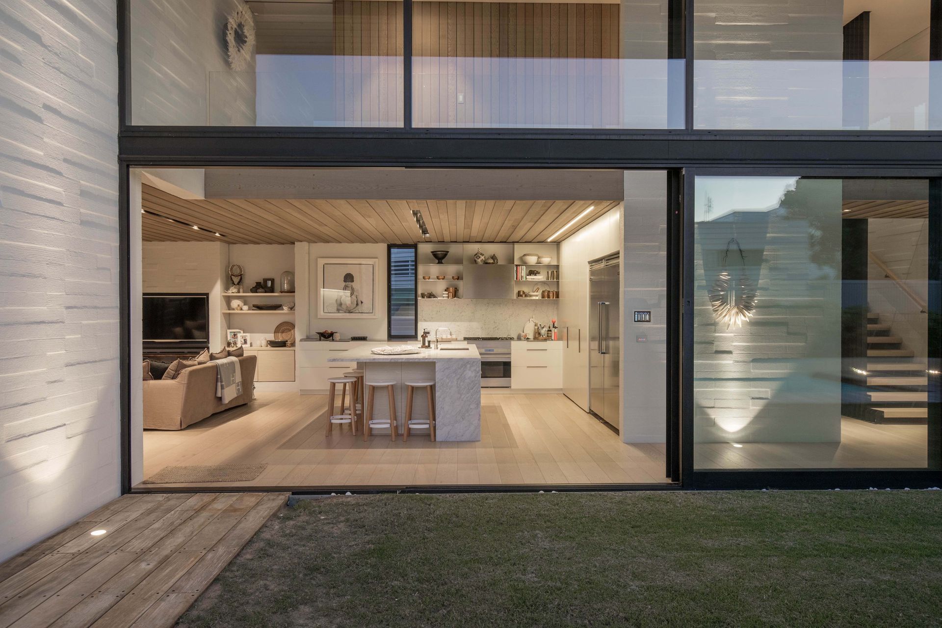 Tuatua House