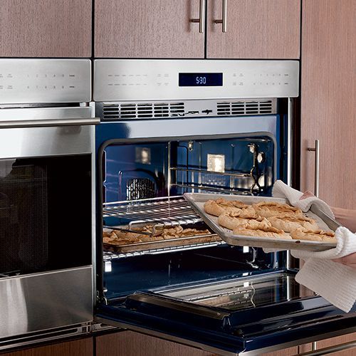 E Series Transitional Single Oven W.760 by Wolf