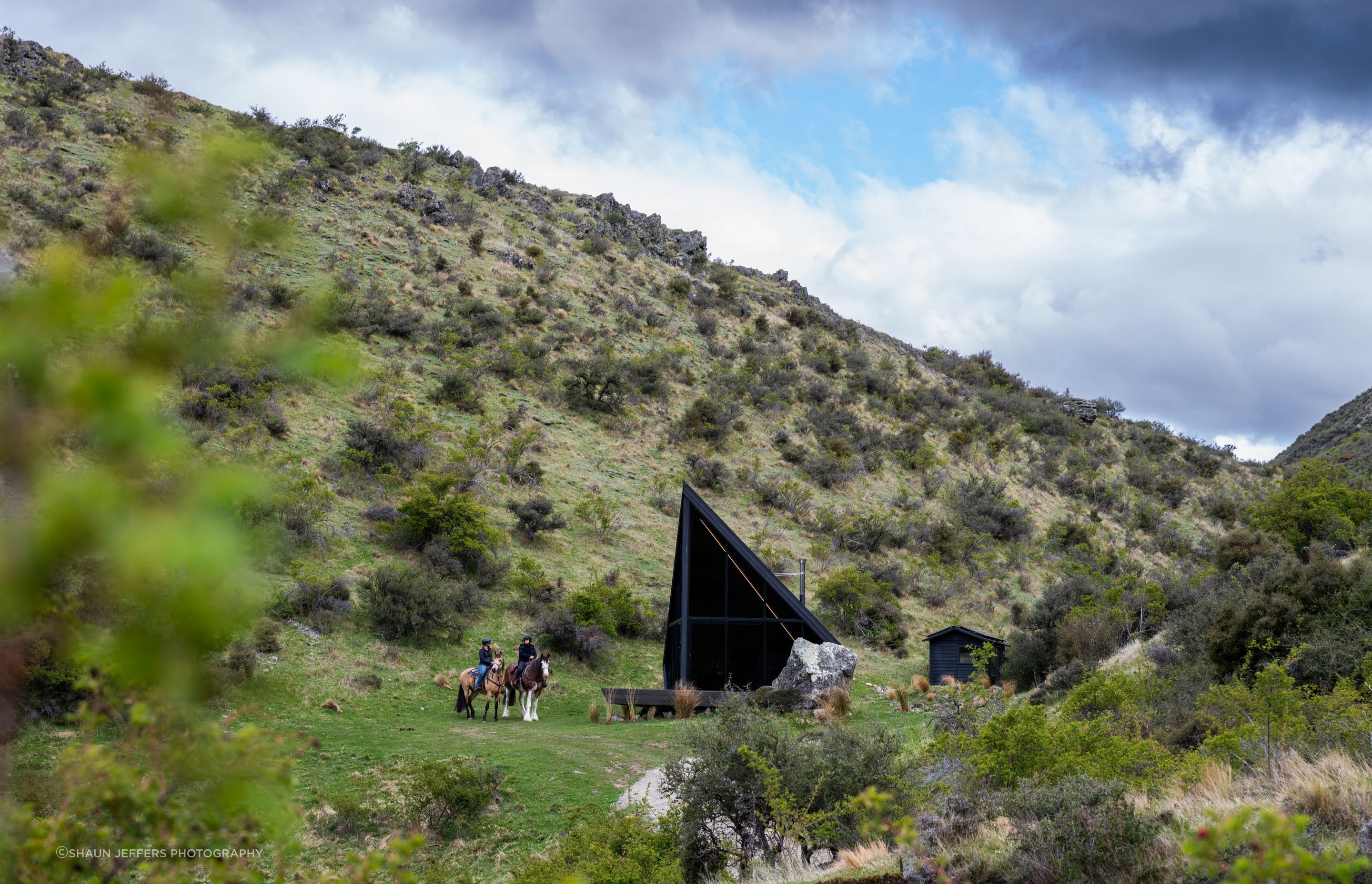 The Black Diamond was designed to have a minimal impact on the site, achieved through the cabin's small footprint.