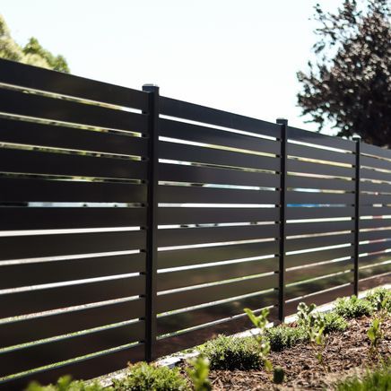 12 types of fences for New Zealand homes: pros and cons