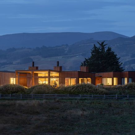 A coastal Otago residence inspired by San Francisco’s Sea Ranch