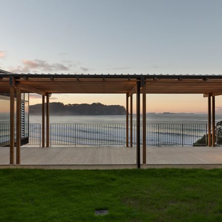 The long-awaited Coromandel beach house that’s perfectly on point