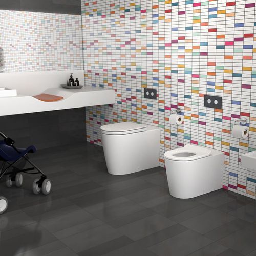 Liano Junior Cleanflush® Wall Invisi Series II® Toilet