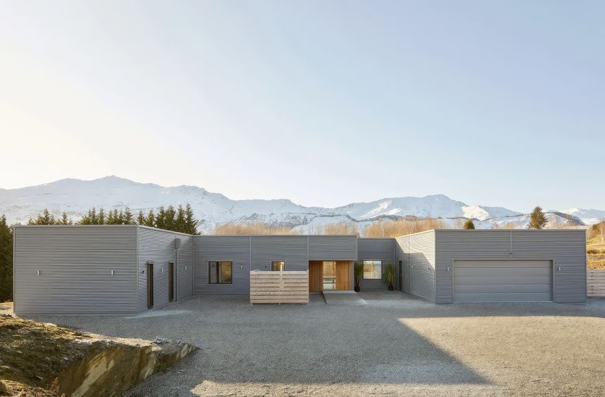 Slopehill Road Passive House, Queenstown