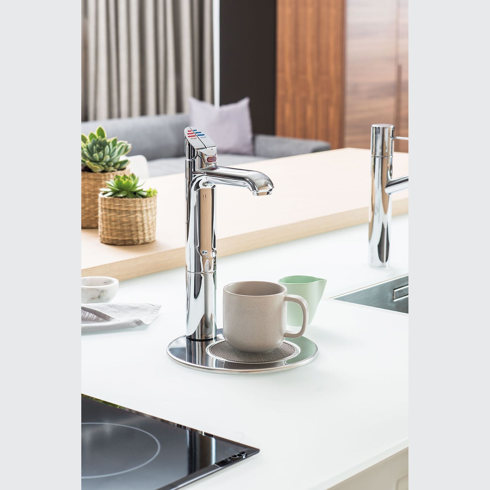 Hydrotap G4 Classic Boiling | Chilled Tap by Zenith gallery detail image