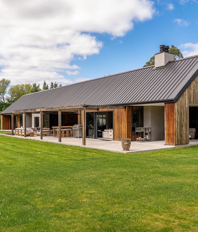 Behind the design of a bespoke barn house in Canterbury